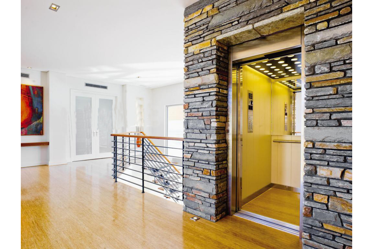 Thang máy Fuji 450kg nhập khẩu nguyên chiếc đảm bảo chất lượng tuyệt đối từ cấu tạo